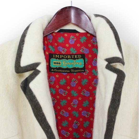 Vintage Miss Lodenfrey Coat Small/Medium Austrian Mohair Wool Ornate Buttons - Picture 3 of 16